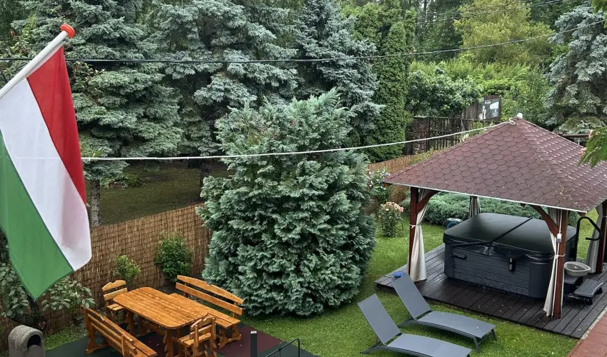 Aventurin House Rvflp - Oktber 23. (min. 2 j)