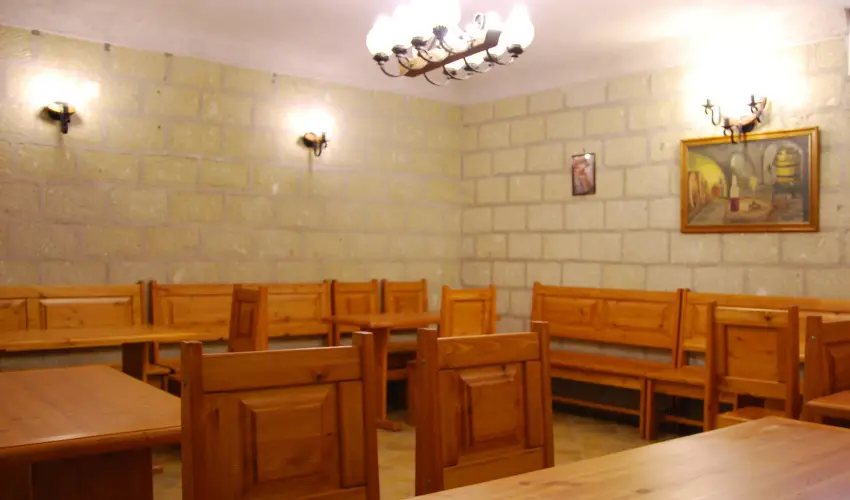 Bacchus Panzi Eger - Oktber 23. (min. 2 j)