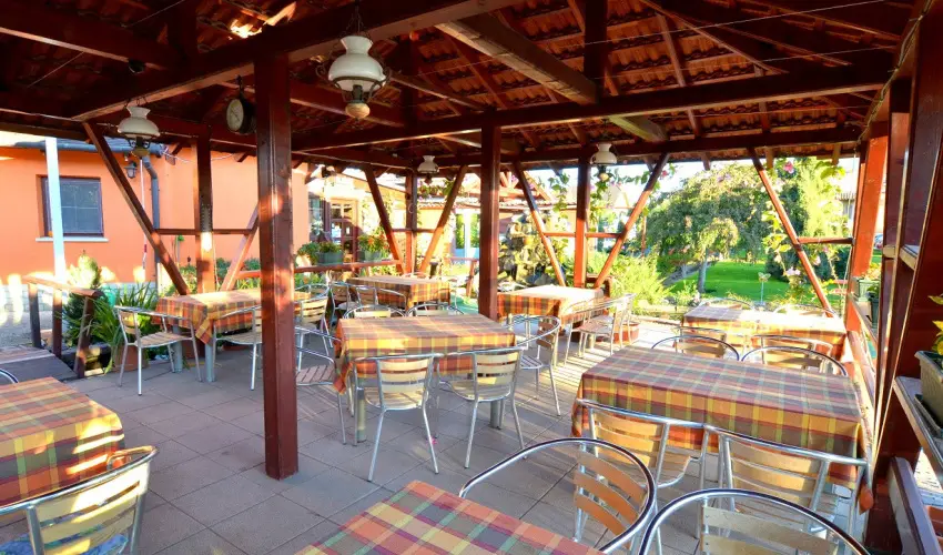 Bagolyvr Inrcs Inrcs - Oktber 23. 