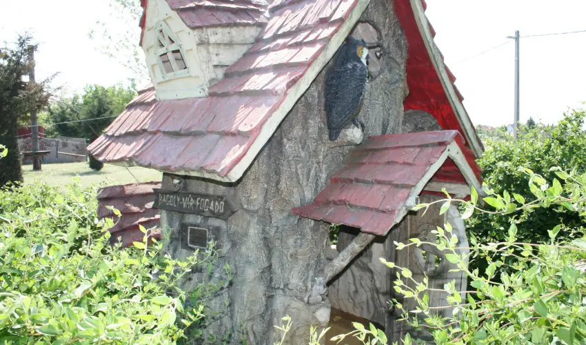 Bagolyvr Inrcs Inrcs - Oktber 23. 