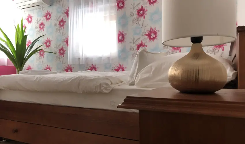 Bagolyvr Inrcs Inrcs - Oktber 23. 