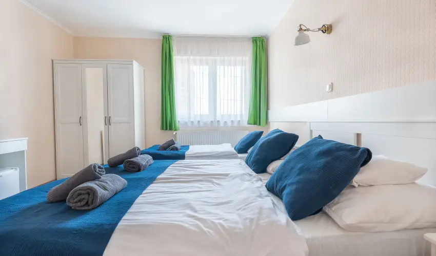 Bagolyvr Inrcs Inrcs - Oktber 23. 