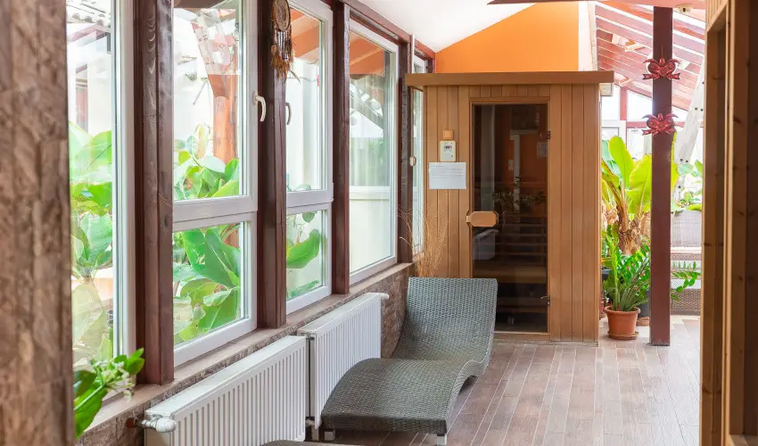 Bagolyvr Inrcs Inrcs - Oktber 23. 