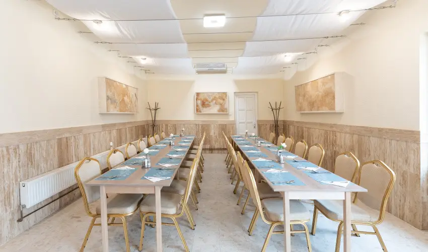 Bagolyvr Inrcs Inrcs - Oktber 23. 