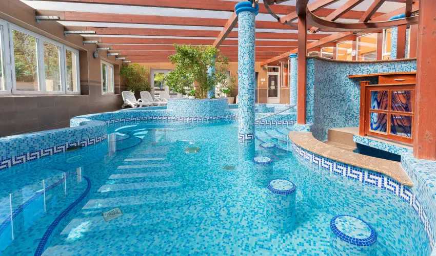 Bagolyvr Inrcs Inrcs - Oktber 23. 