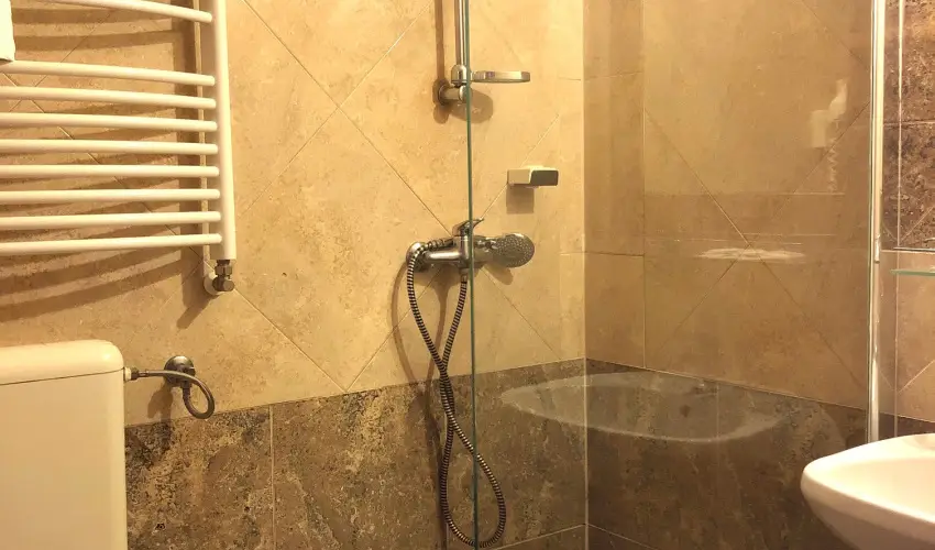 Bagolyvr Inrcs Inrcs - Oktber 23. 