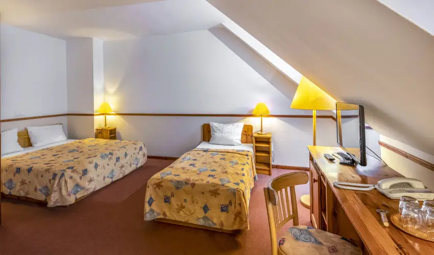 Hotel Bakony Bakonybl - Oktber 23.