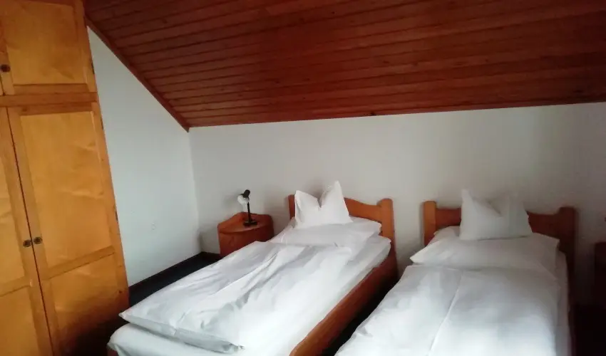 Balla Apartmanhz Sifok - Oktber 23. (min. 2 j)