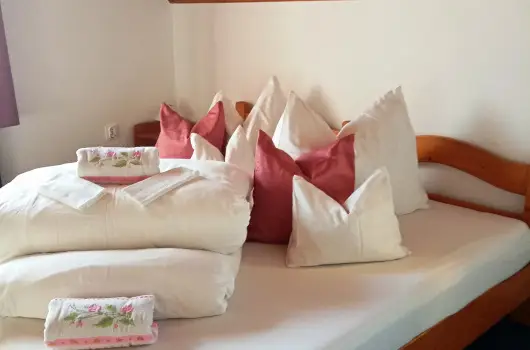 Balla Apartmanhz - Oktber 23. (min. 2 j)