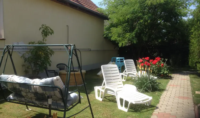 Balla Apartmanhz Sifok - Oktber 23. (min. 2 j)