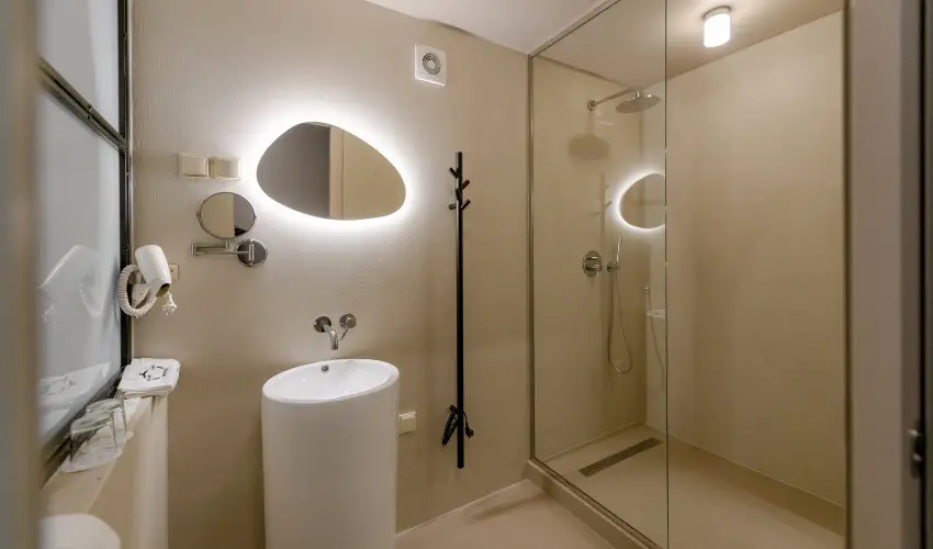 Barka Galria Hotel s tterem Tllya - Oktber 23. (min. 3 j)