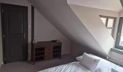 Barka Galria Hotel s tterem Tllya