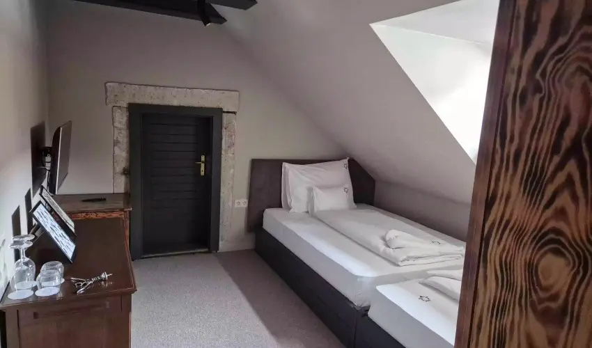 Barka Galria Hotel s tterem Tllya - Oktber 23. (min. 3 j)