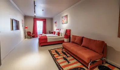 Barka Galria Hotel s tterem Tllya