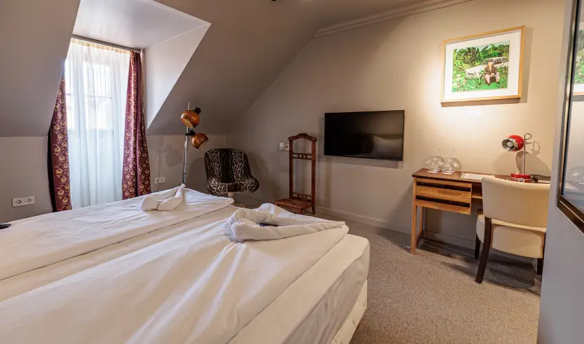 Barka Galria Hotel s tterem Tllya - Oktber 23. (min. 3 j)