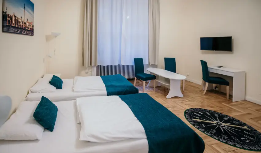 Baross City Hotel Budapest - Oktber 23. 