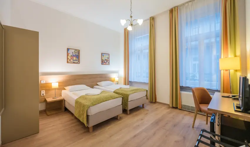 Baross City Hotel Budapest - Oktber 23. 