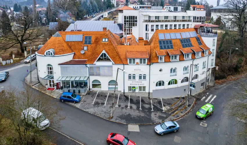 Bástya Konferencia és Wellness Hotel Miskolctapolca - Október 23.