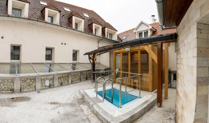 Bástya Konferencia és Wellness Hotel Miskolctapolca - Október 23.