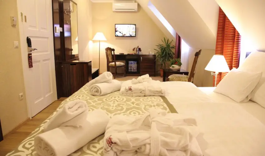 Batthyny Kastlyszll Zalacsny - Oktber 23. (min. 3 j)