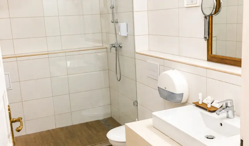 Batthy�ny Kast�lysz�ll� Zalacs�ny - Okt�ber 23. - teljes el�refizet�ssel