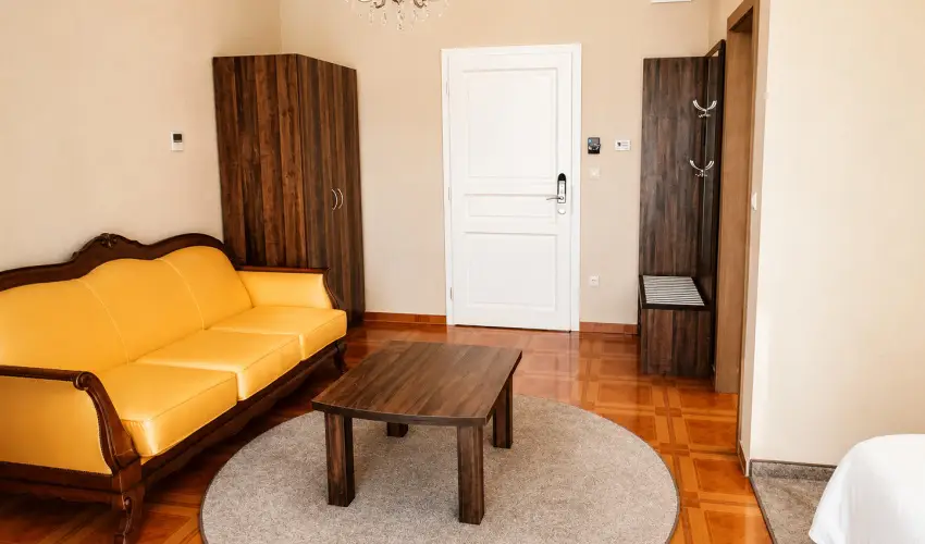 Batthy�ny Kast�lysz�ll� Zalacs�ny - Okt�ber 23. - teljes el�refizet�ssel