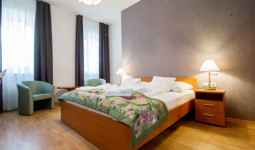 Batthyny Kria Zalacsny - Oktber 23. 