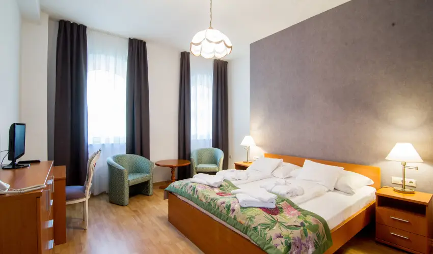 Batthyny Kria Zalacsny - Oktber 23. 