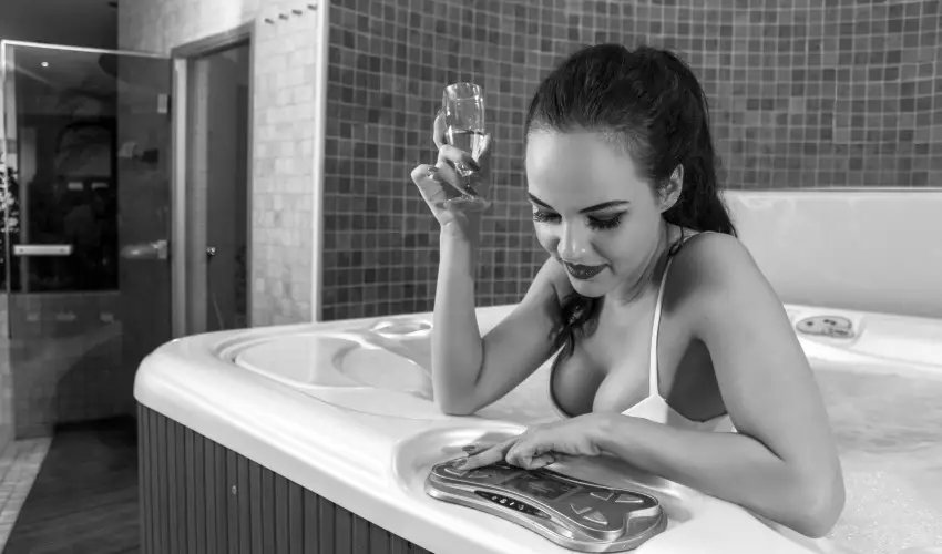 Bazilika alatti Panzi Esztergom - Oktber 23. 