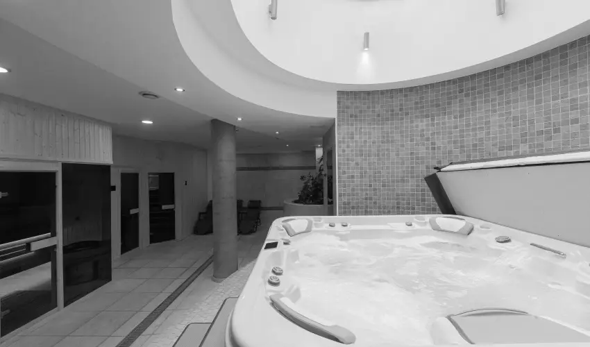 Bazilika alatti Panzi Esztergom - Oktber 23. 