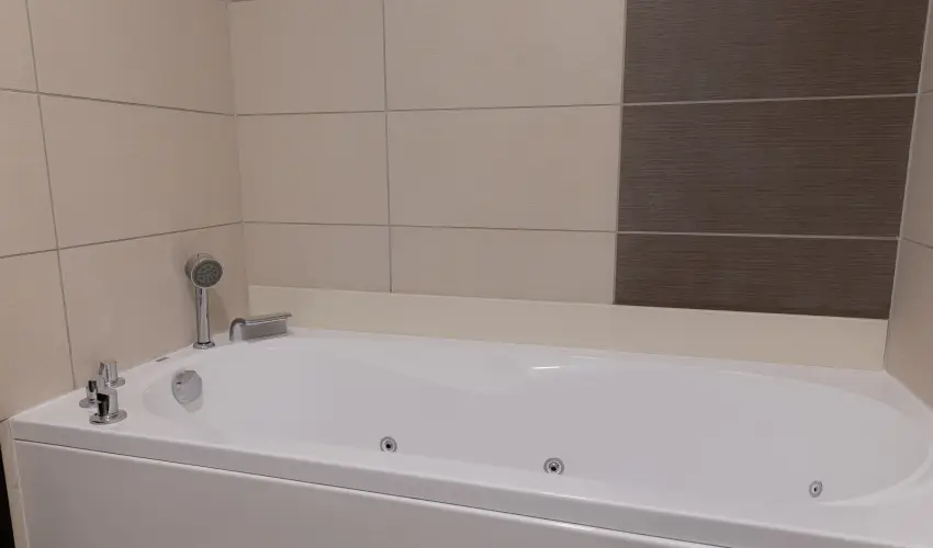 Bazilika alatti Panzi Esztergom - Oktber 23. 