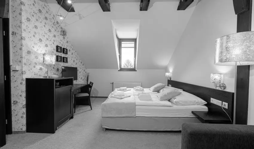 Bazilika alatti Panzi Esztergom - Oktber 23. 