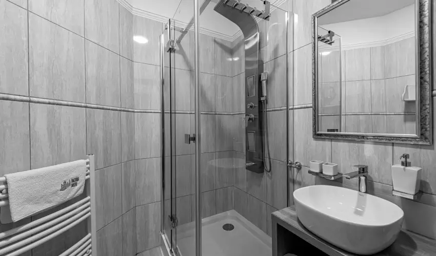 Bazilika alatti Panzi Esztergom - Oktber 23. 