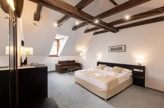 Bazilika alatti Panzi - Oktber 23. 