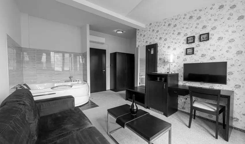 Bazilika alatti Panzi Esztergom - Oktber 23. 