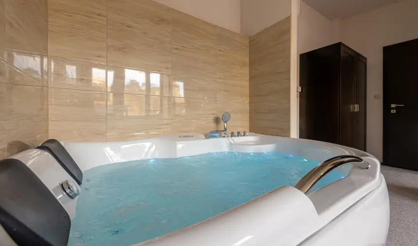 Bazilika alatti Panzi Esztergom - Oktber 23. 