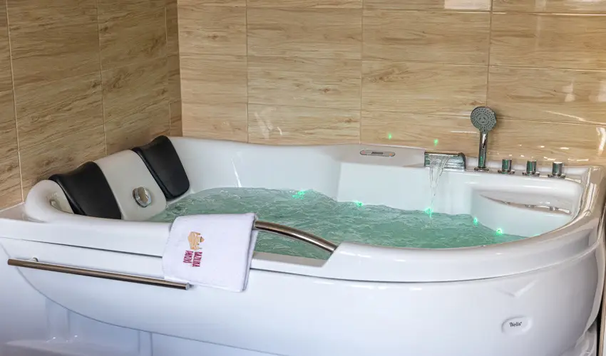 Bazilika alatti Panzi Esztergom - Oktber 23. 