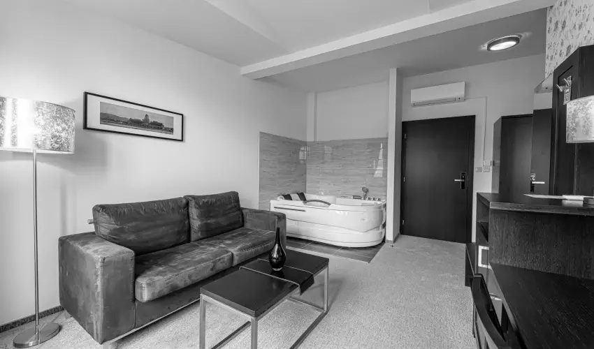 Bazilika alatti Panzi Esztergom - Oktber 23. 