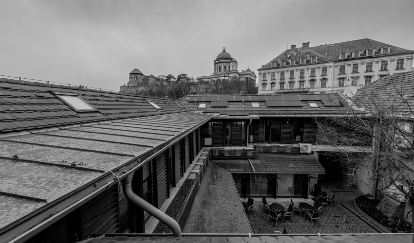 Bazilika alatti Panzi Esztergom - Oktber 23. 