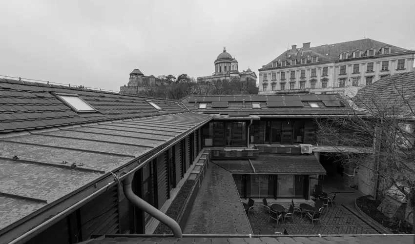 Bazilika alatti Panzi Esztergom - Oktber 23. 