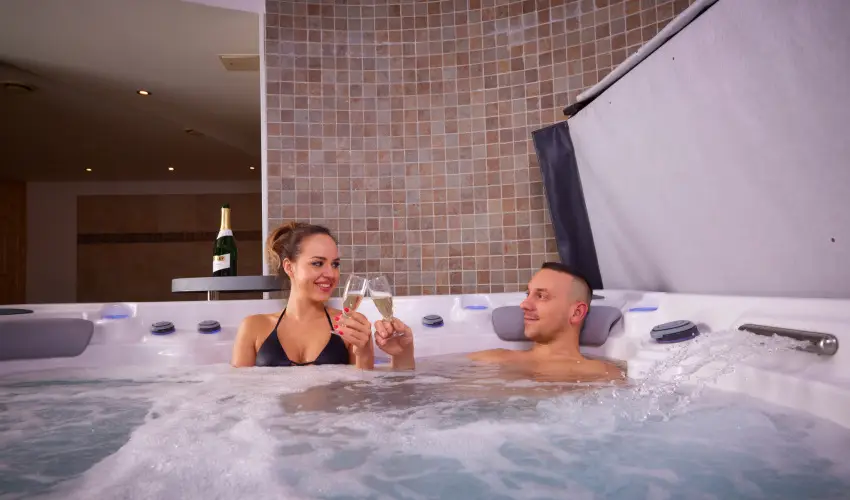 Bazilika alatti Panzi Esztergom - Oktber 23. 