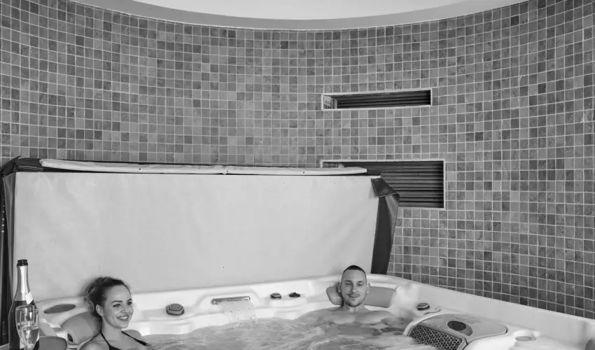 Bazilika alatti Panzi Esztergom - Oktber 23. 