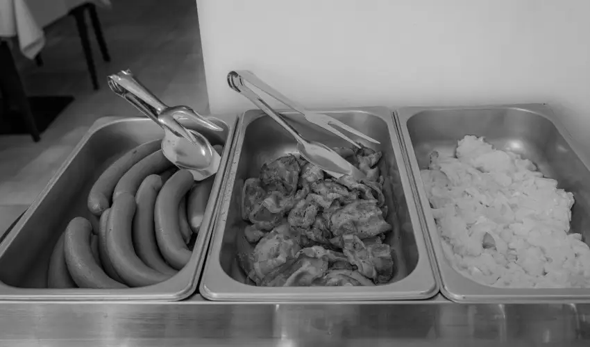 Bazilika alatti Panzi Esztergom - Oktber 23. 