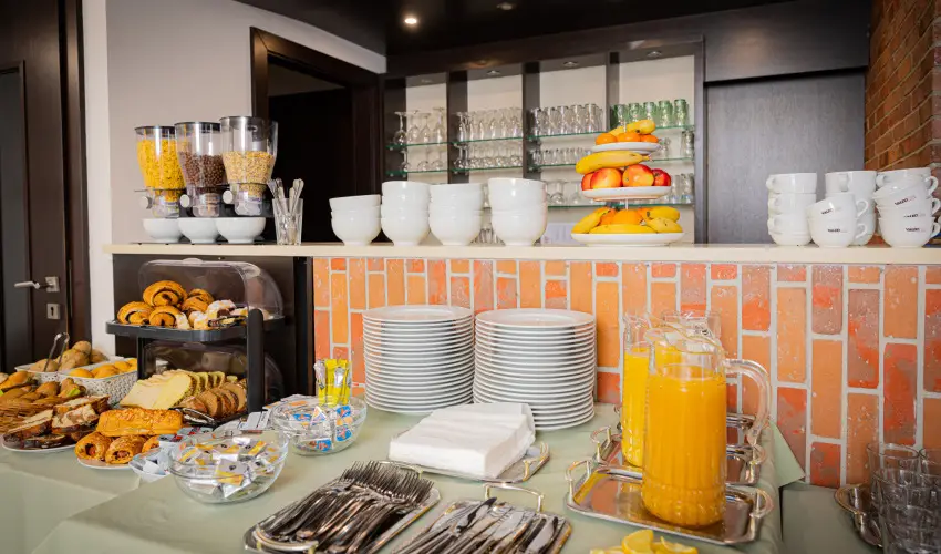 Bazilika alatti Panzi Esztergom - Oktber 23. 