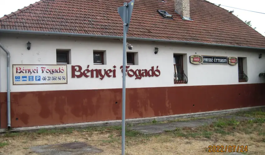 Bnyei Fogad s tterem Erdbnye - Oktber 23.