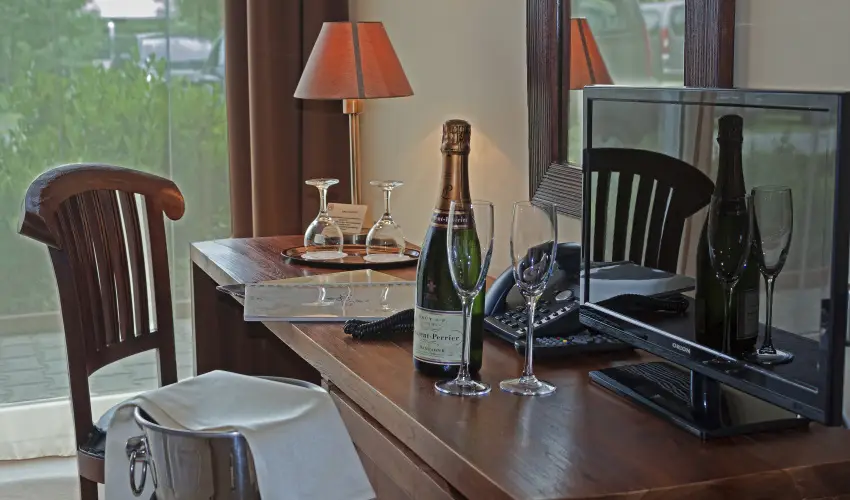 Szpia Bio & Art Hotel Zsmbk - Oktber 23.