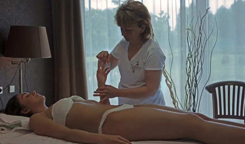 Szpia Bio & Art Hotel Zsmbk - Oktber 23.