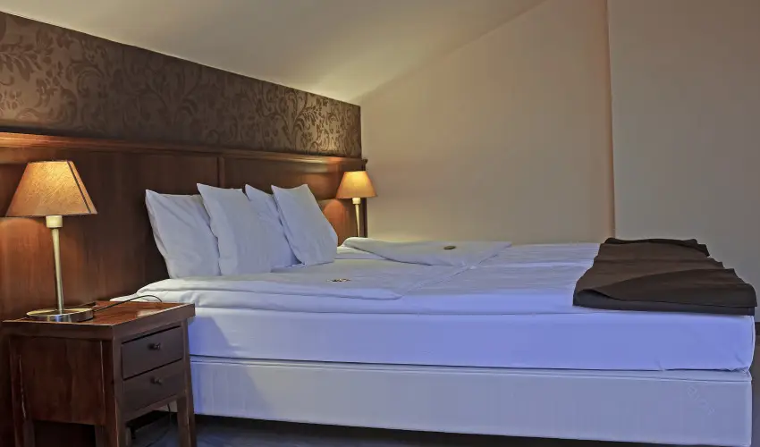 Szpia Bio & Art Hotel Zsmbk - Oktber 23.