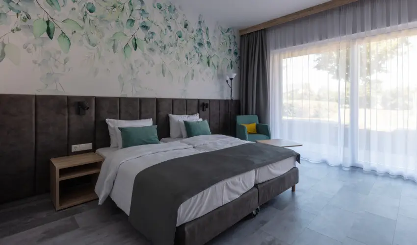 Szpia Bio & Art Hotel Zsmbk - Oktber 23.