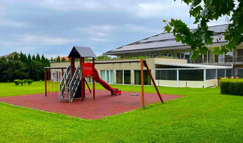 Szpia Bio & Art Hotel Zsmbk - Oktber 23.